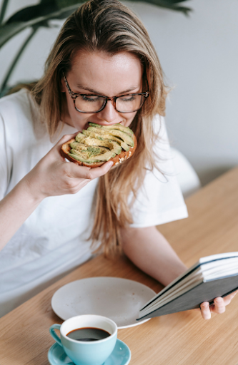 Darf man bei Akne Avocado essen 6