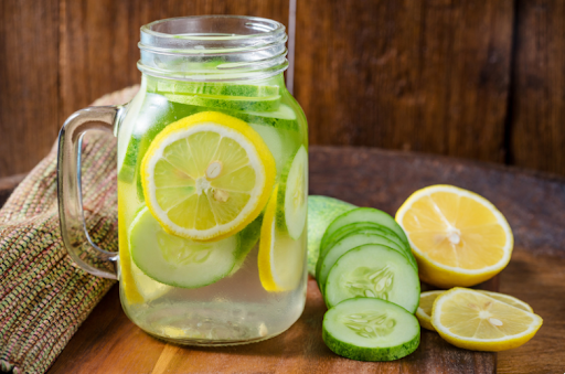 Was sollte man beachten wenn man morgens Zitronenwasser trinkt 4