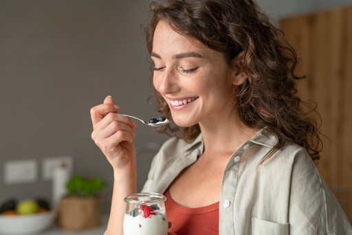 Ist Joghurt ohne Zucker wirksam gegen Akne 10